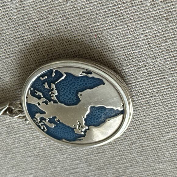 BRIGHTON Halo ODYSSEY WORLD NECKLACE & POUCH Map Earth Silver Blue Water NWT - Picture 6 of 11